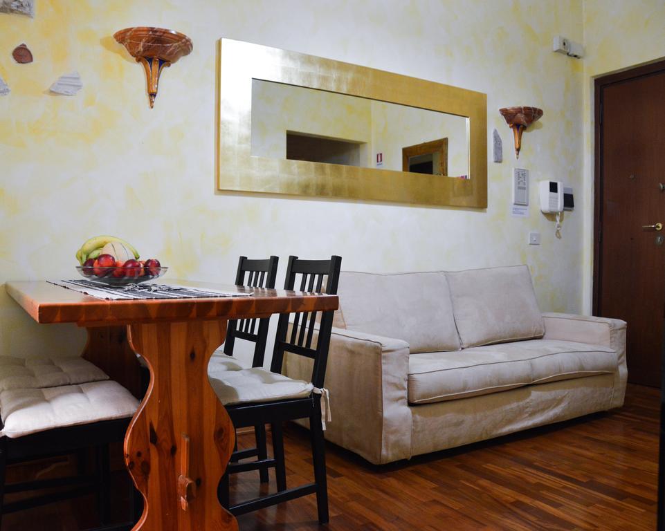 Tridomus Apartment - Mecenate 77 Roma Habitación foto