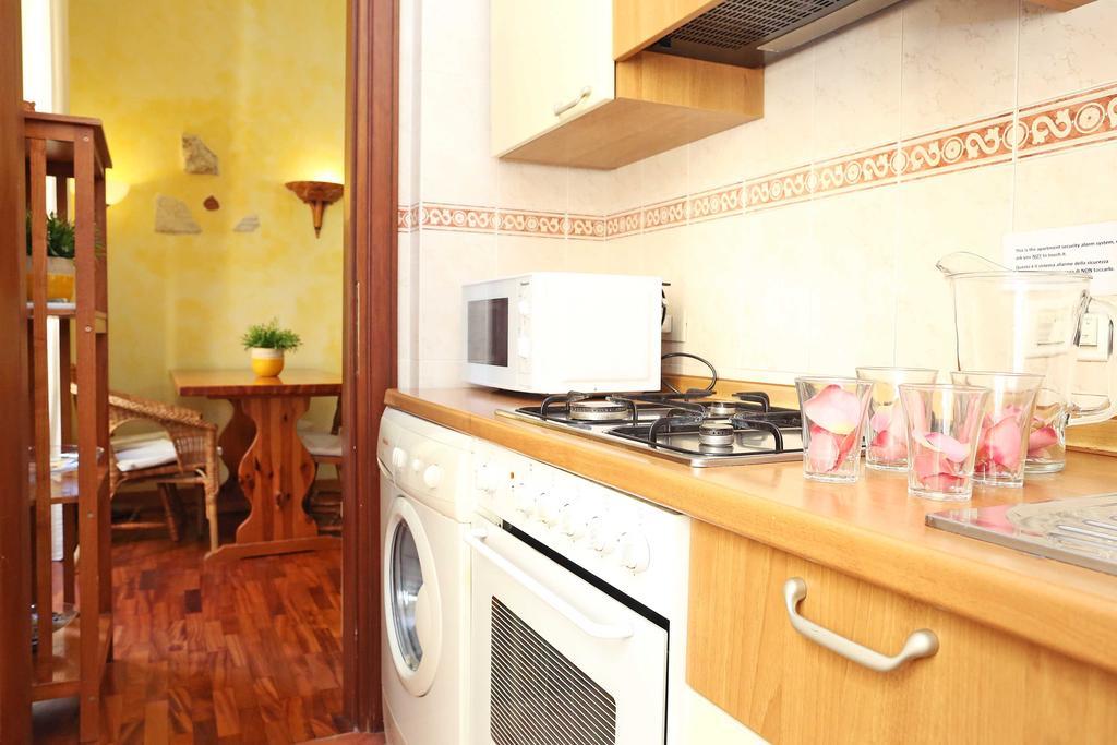 Tridomus Apartment - Mecenate 77 Roma Habitación foto